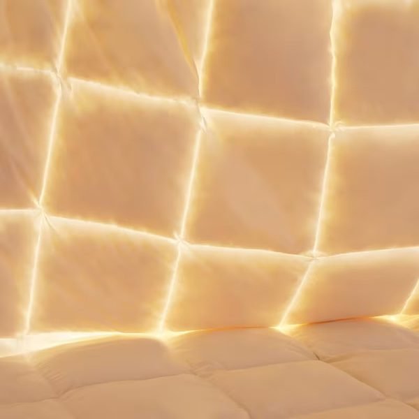 Second image of Hotel Quality Duvet Quilt 13.5 Tog | Soft Breathable | All Seasons Super King